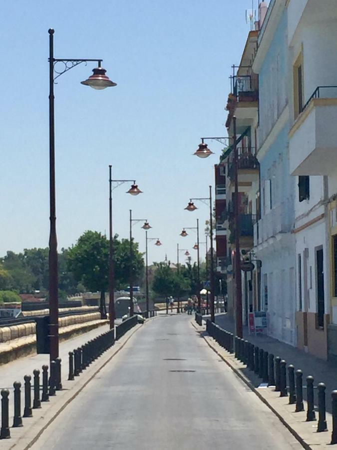 Apartmán Betis A La Orilla Del Guadalquivir & Vistas A La Giralda Sevilla Exteriér fotografie