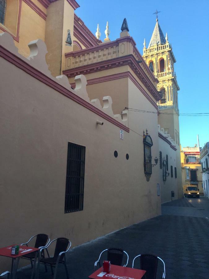 Apartmán Betis A La Orilla Del Guadalquivir & Vistas A La Giralda Sevilla Exteriér fotografie